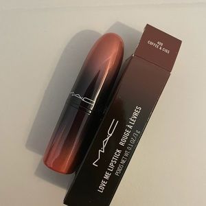 MAC lip stick 100% new bullet never open FREE
